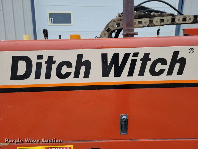 image for item EA2825 2002 Ditch Witch JT520 directional boring unit