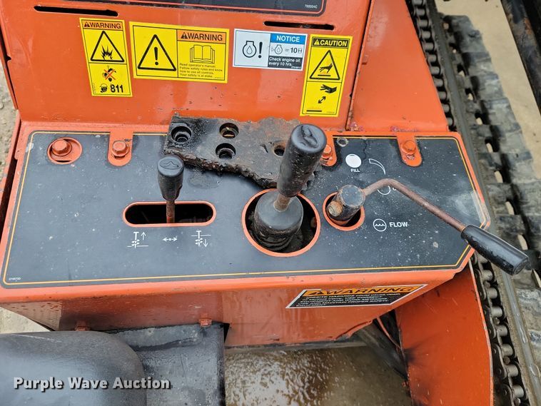 image for item EA2825 2002 Ditch Witch JT520 directional boring unit