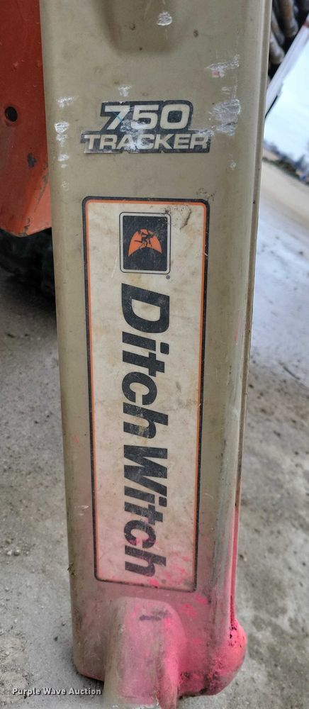 image for item EA2825 2002 Ditch Witch JT520 directional boring unit