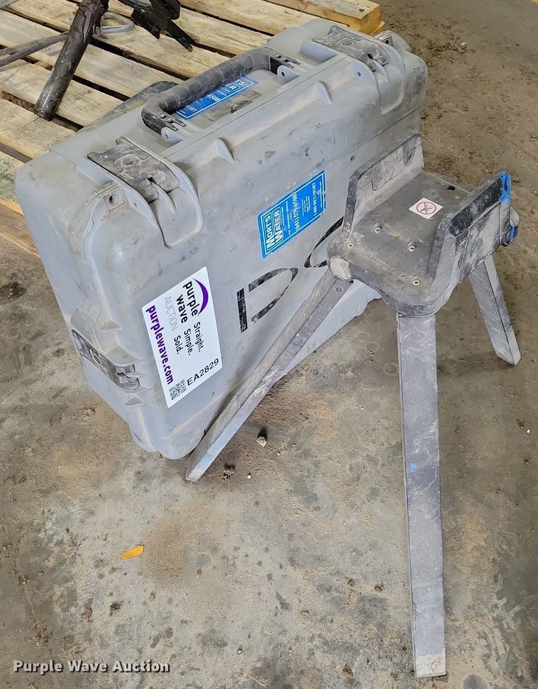 image for item EA2829 DigiTrak Falcon F5 + locator