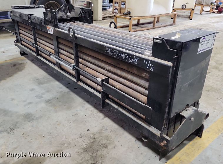 image for item EA2832 Vermeer rod box