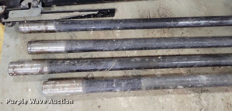 image for item EA2832 Vermeer rod box