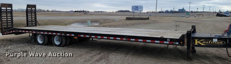 image for item EA2834 2022 Kaufman  equipment trailer