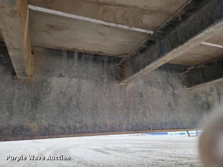 image for item EA2834 2022 Kaufman  equipment trailer