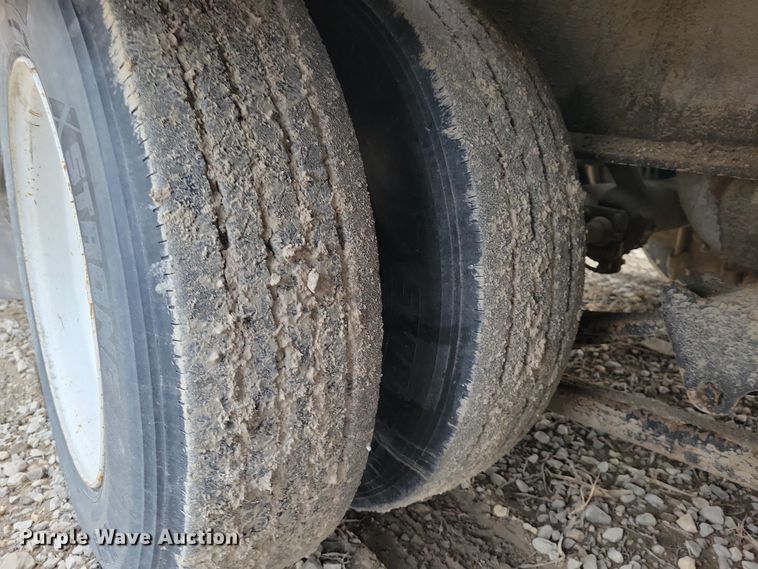 image for item EA2834 2022 Kaufman  equipment trailer