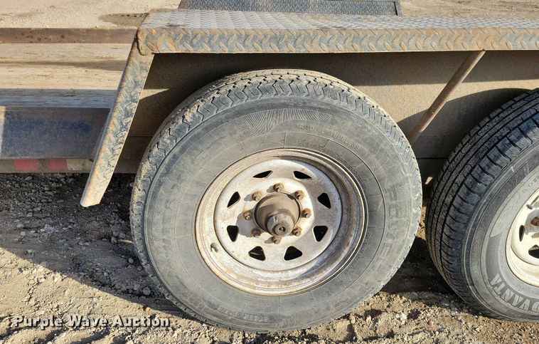 image for item EA2839 2007 DCT EZ-Load-14 equipment trailer