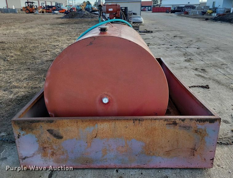 image for item EA2841 Fuel tank