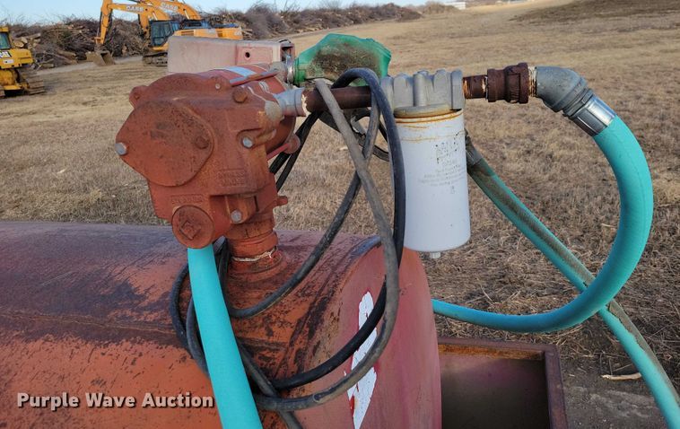 image for item EA2841 Fuel tank