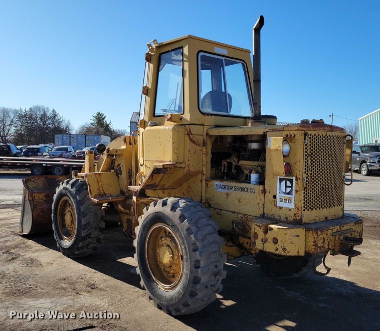 image for item EA2859 1969 Caterpillar 920 wheel loader