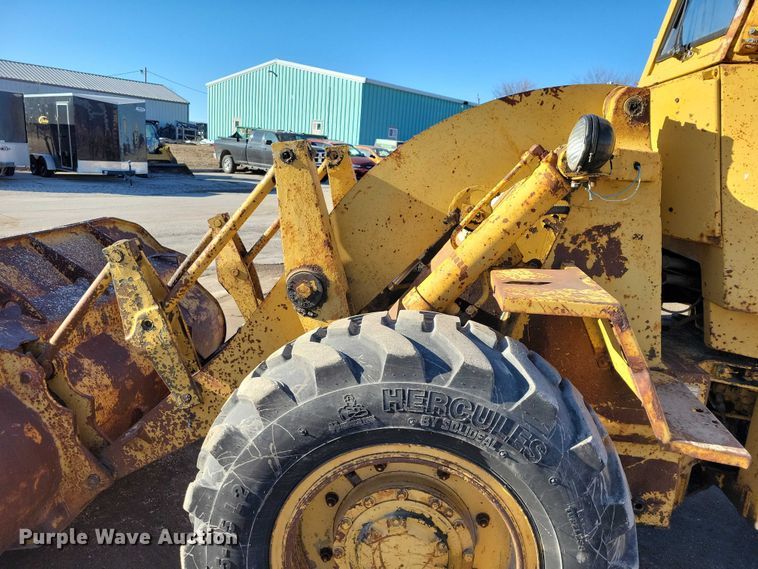 image for item EA2859 1969 Caterpillar 920 wheel loader