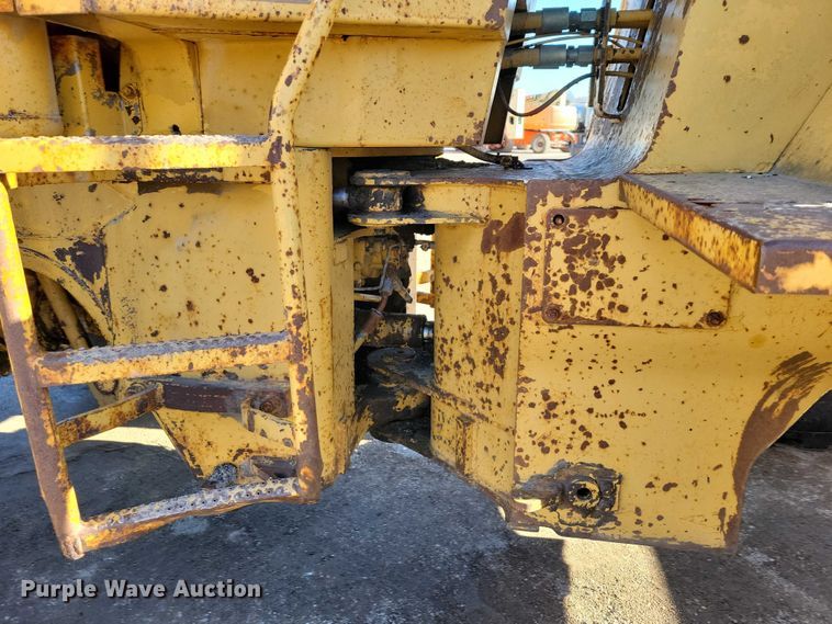image for item EA2859 1969 Caterpillar 920 wheel loader