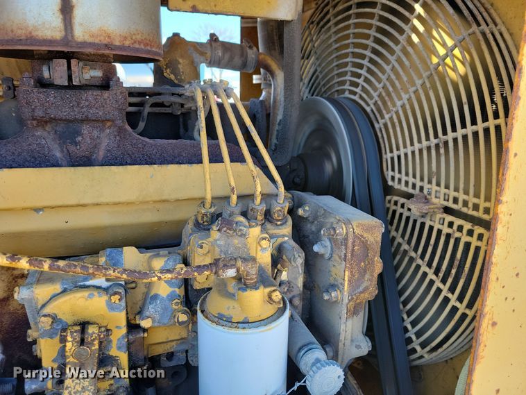 image for item EA2859 1969 Caterpillar 920 wheel loader