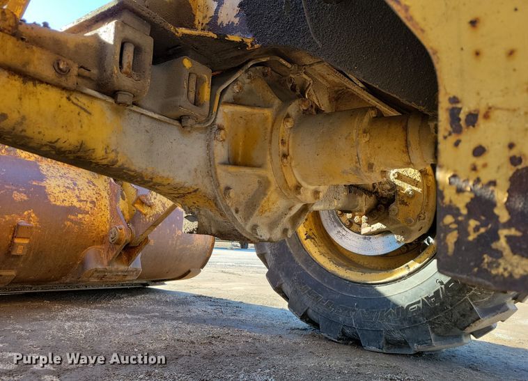image for item EA2859 1969 Caterpillar 920 wheel loader