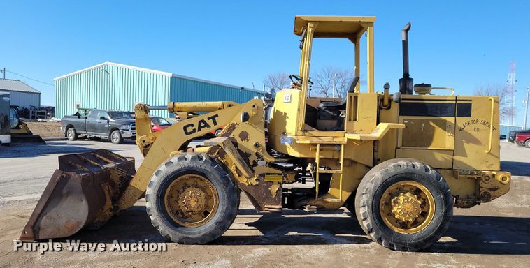image for item EA2860 1986 Caterpillar  926 wheel loader