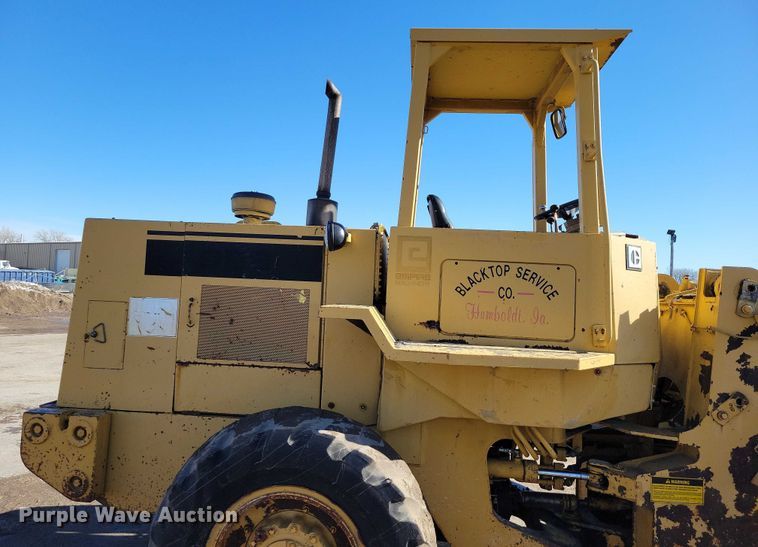 image for item EA2860 1986 Caterpillar  926 wheel loader