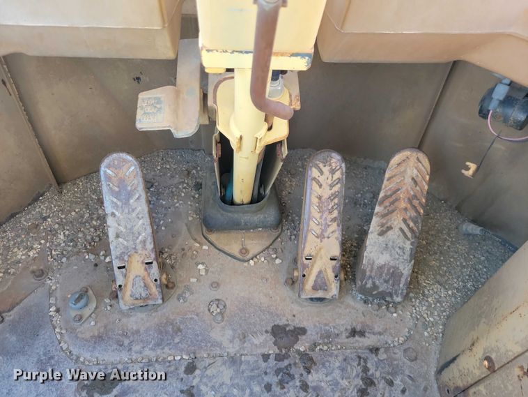 image for item EA2860 1986 Caterpillar  926 wheel loader