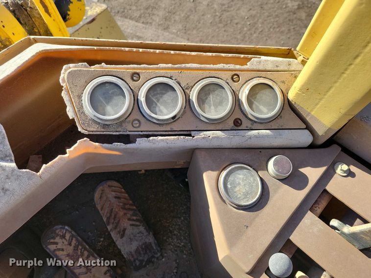 image for item EA2860 1986 Caterpillar  926 wheel loader