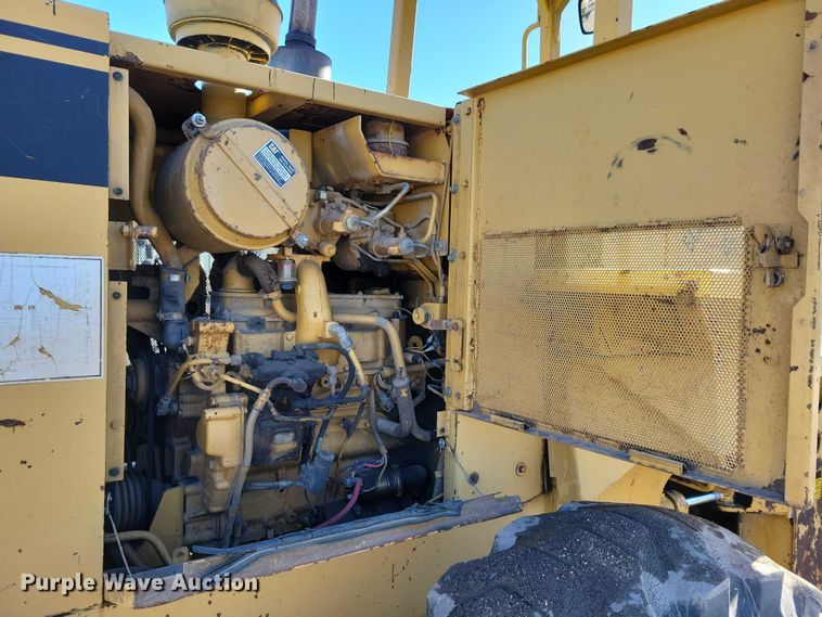 image for item EA2860 1986 Caterpillar  926 wheel loader