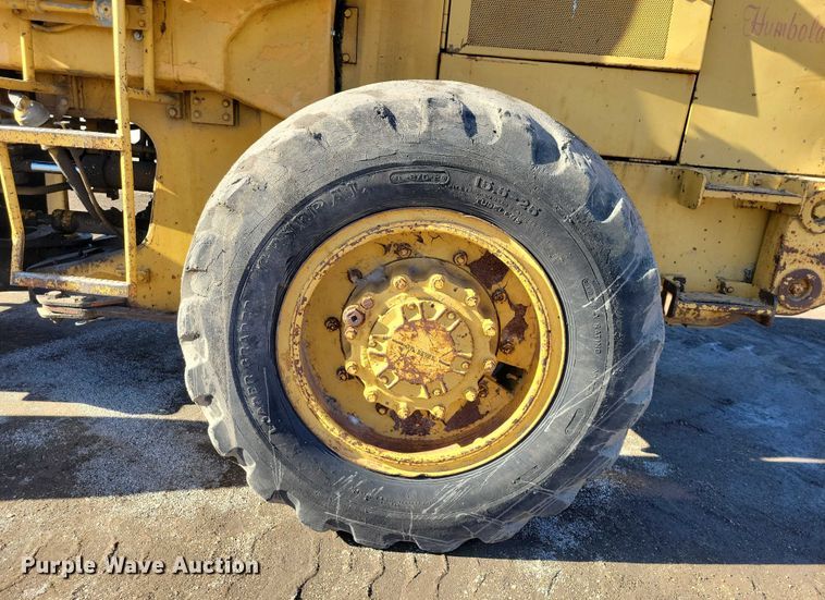 image for item EA2860 1986 Caterpillar  926 wheel loader