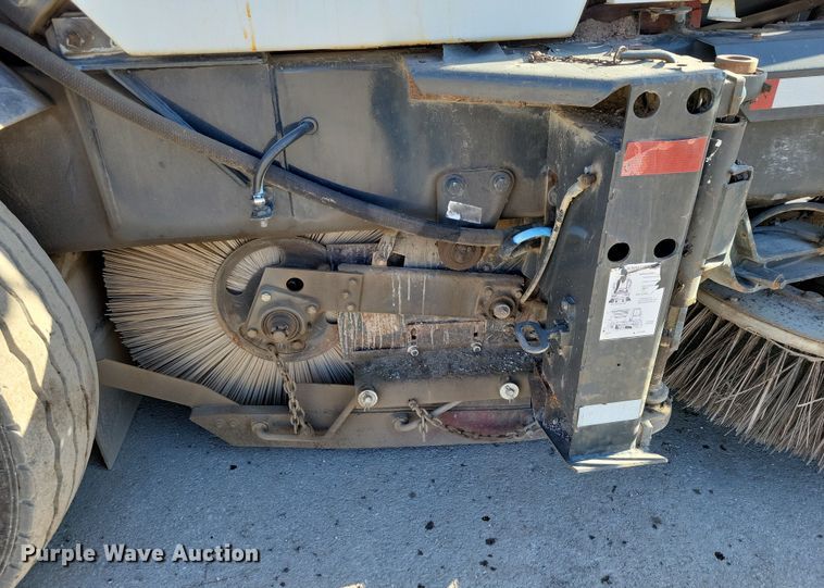 image for item EA2861 2009 Johnston street sweeper