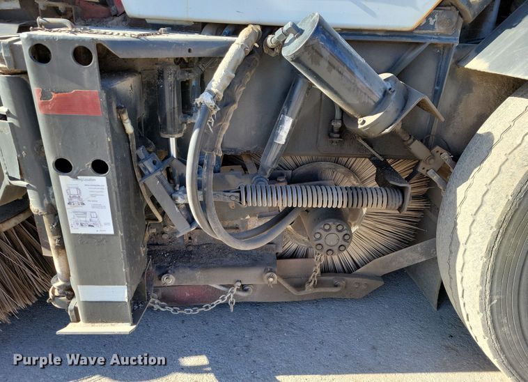 image for item EA2861 2009 Johnston street sweeper