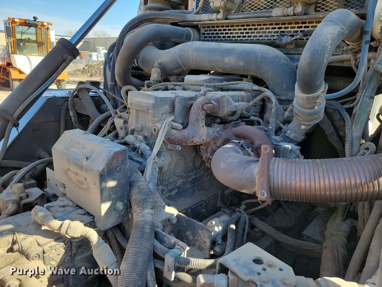 image for item EA2861 2009 Johnston street sweeper