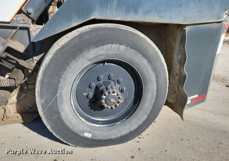 image for item EA2861 2009 Johnston street sweeper