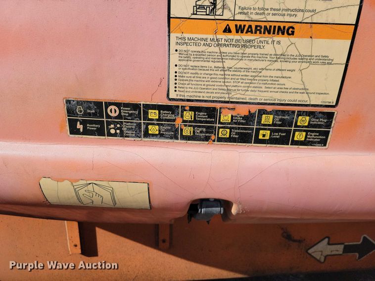 image for item EA2862 1996 JLG 600A boom lift