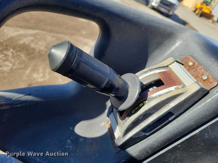 image for item EA2863 2001 Ingersoll Rand DD24 double drum vibratory roller