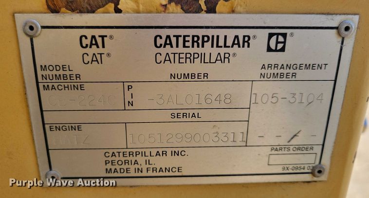 image for item EA2864 Caterpillar CB-224C double drum vibratory roller