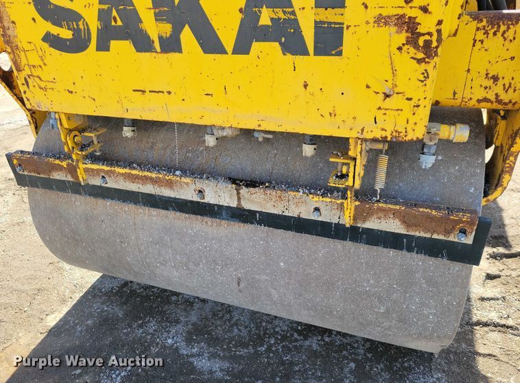 image for item EA2865 Sakai SW320 double drum vibratory roller