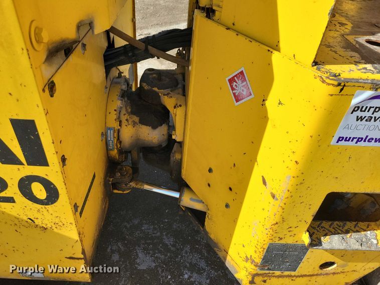 image for item EA2865 Sakai SW320 double drum vibratory roller