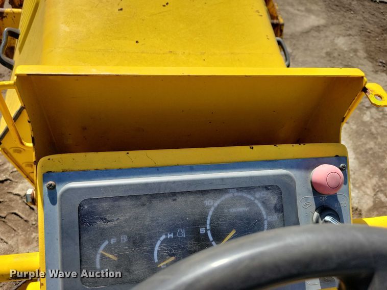 image for item EA2865 Sakai SW320 double drum vibratory roller