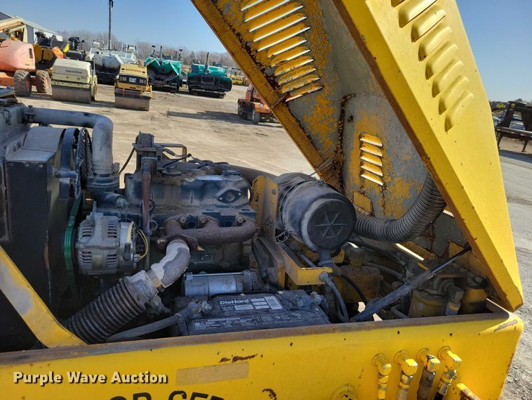 image for item EA2865 Sakai SW320 double drum vibratory roller