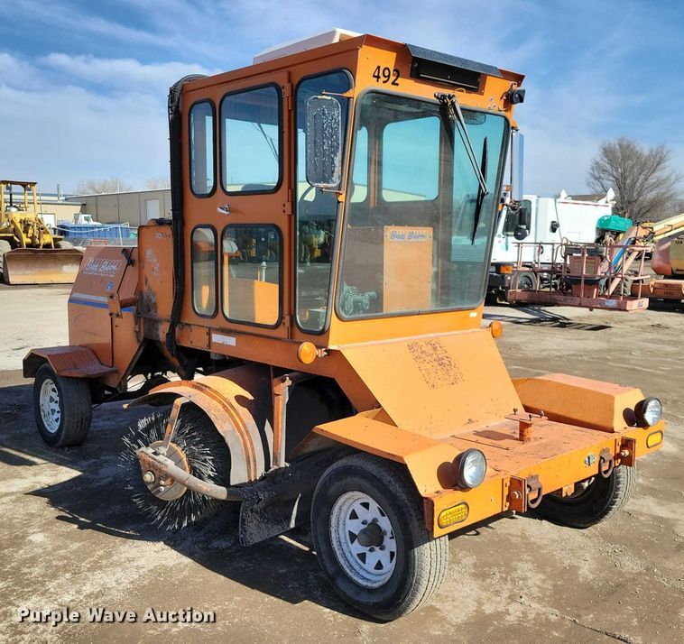 image for item EA2866 1997 Broce RJ300 broom