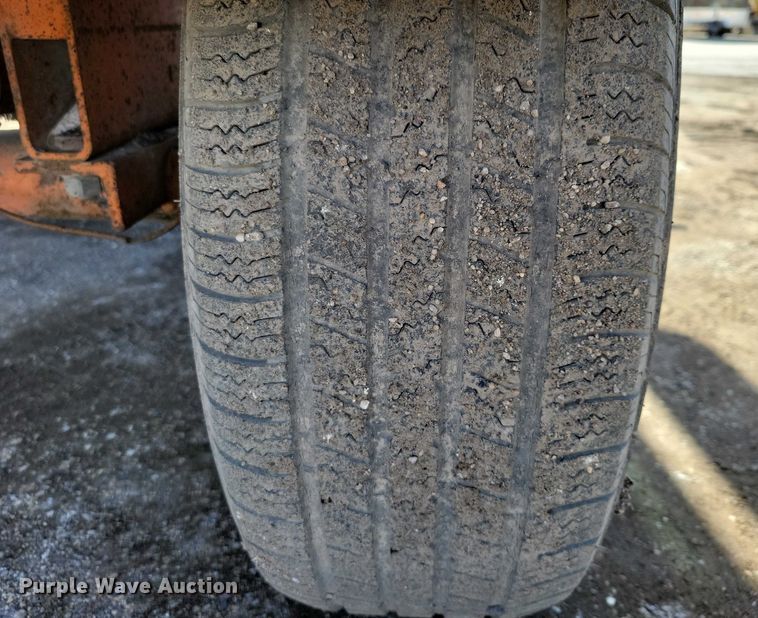 image for item EA2866 1997 Broce RJ300 broom