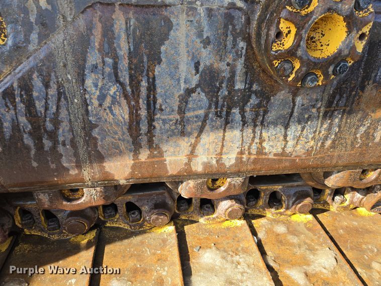 image for item EB1282 1998 Caterpillar D6R LGP dozer