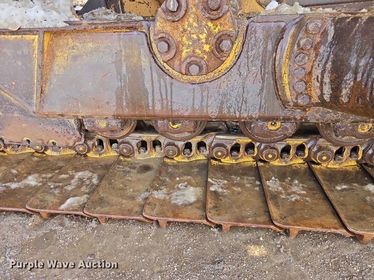 image for item EB1282 1998 Caterpillar D6R LGP dozer