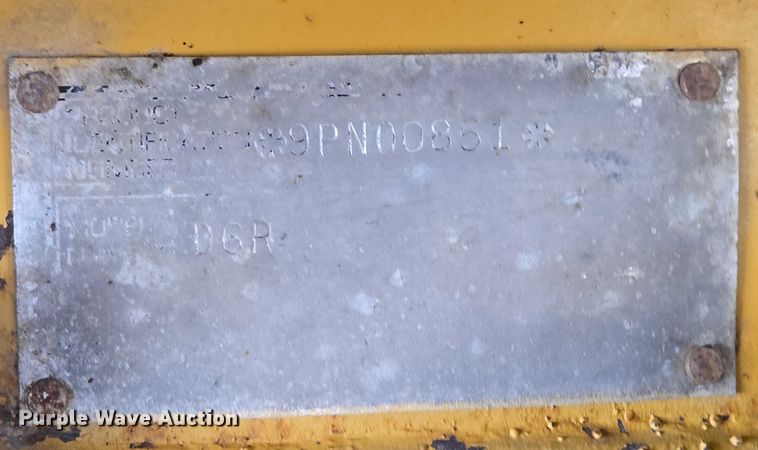 image for item EB1282 1998 Caterpillar D6R LGP dozer