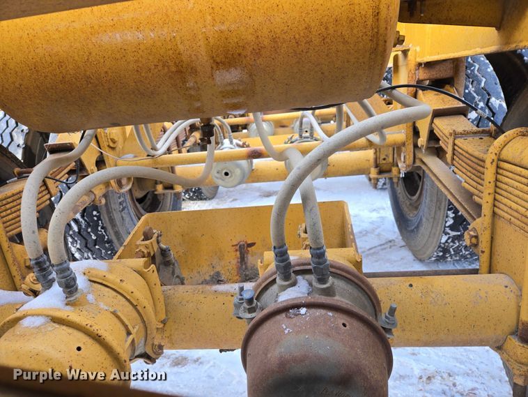 image for item EB1285 2008 R Way Trailer T5123QUAD bottom dump trailer