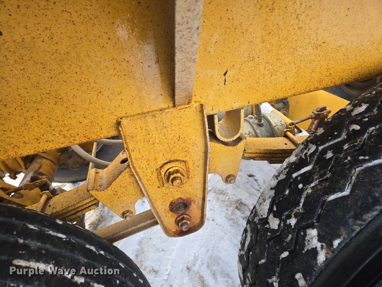 image for item EB1285 2008 R Way Trailer T5123QUAD bottom dump trailer