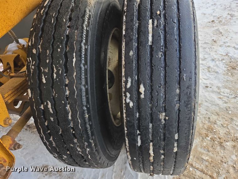 image for item EB1285 2008 R Way Trailer T5123QUAD bottom dump trailer