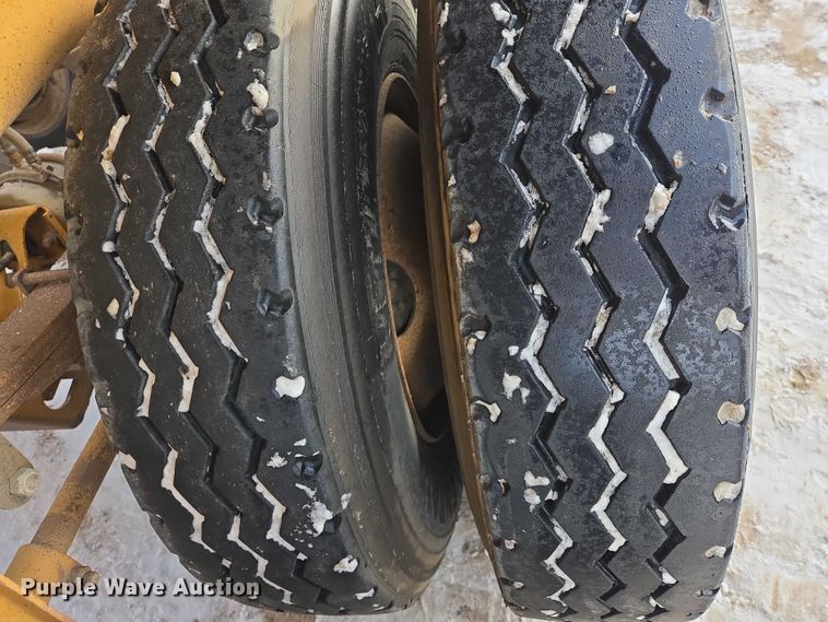 image for item EB1285 2008 R Way Trailer T5123QUAD bottom dump trailer