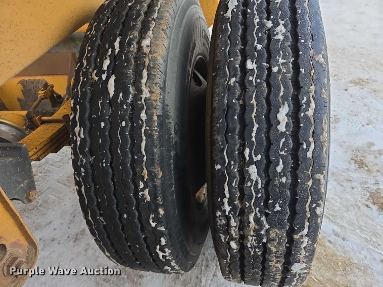 image for item EB1285 2008 R Way Trailer T5123QUAD bottom dump trailer