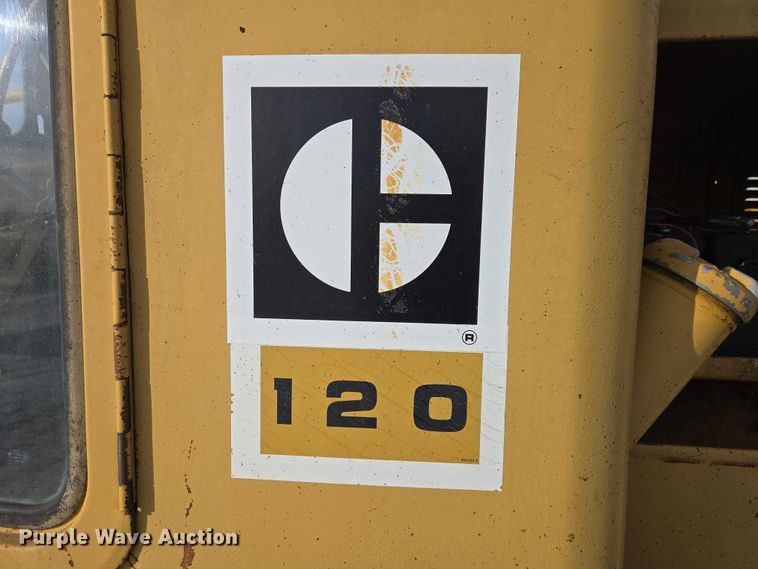 image for item EB1286 1964 Caterpillar 120 motor grader