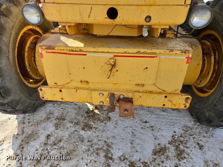 image for item EB1286 1964 Caterpillar 120 motor grader