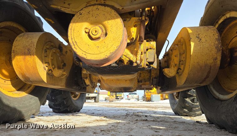 image for item EB1286 1964 Caterpillar 120 motor grader