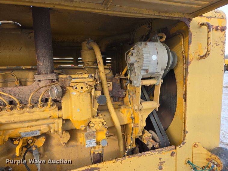 image for item EB1286 1964 Caterpillar 120 motor grader