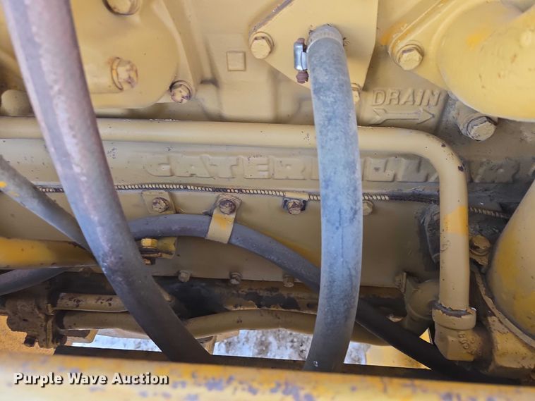 image for item EB1286 1964 Caterpillar 120 motor grader