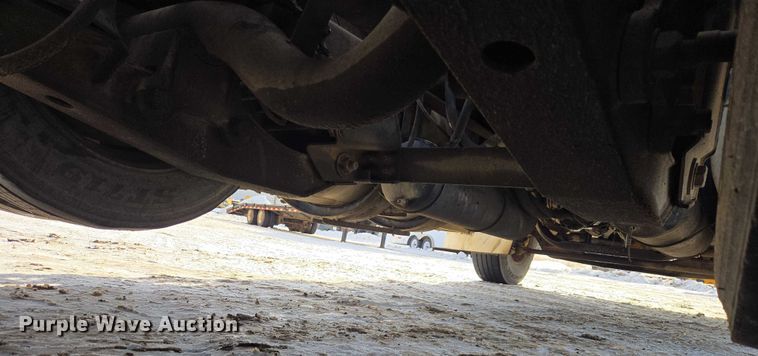 image for item EB1287 2007 Kenworth T800 semi truck